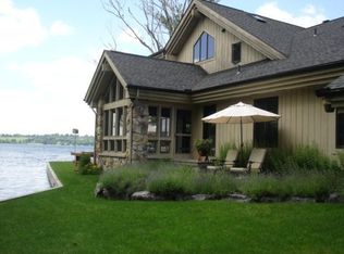 3167 E Lake Rd, Skaneateles, NY 13152