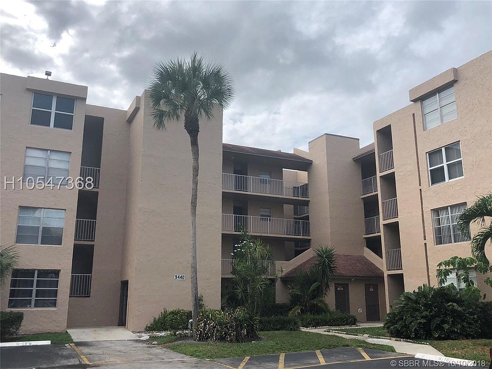 1st image of 9440 Live Oak Pl APT 105