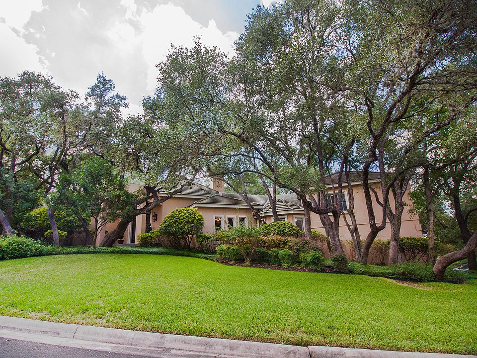 1st image of 13823 Bluff Ln