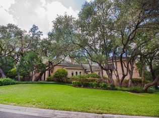 13823 Bluff Ln, San Antonio, TX 78216