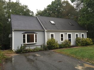 56 Canonchet Ave, Mashpee, MA 02649