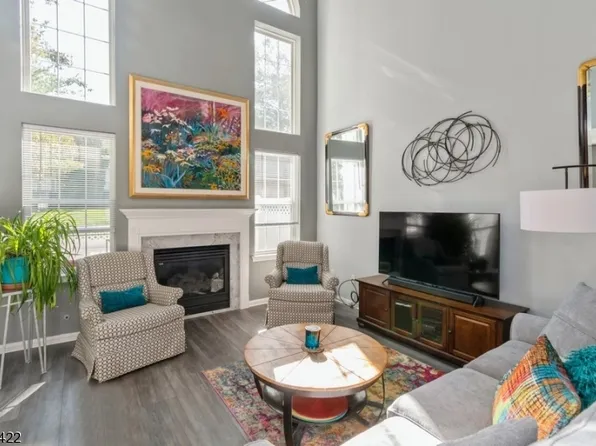 1008 S Branch Dr, Readington Twp., NJ 08889