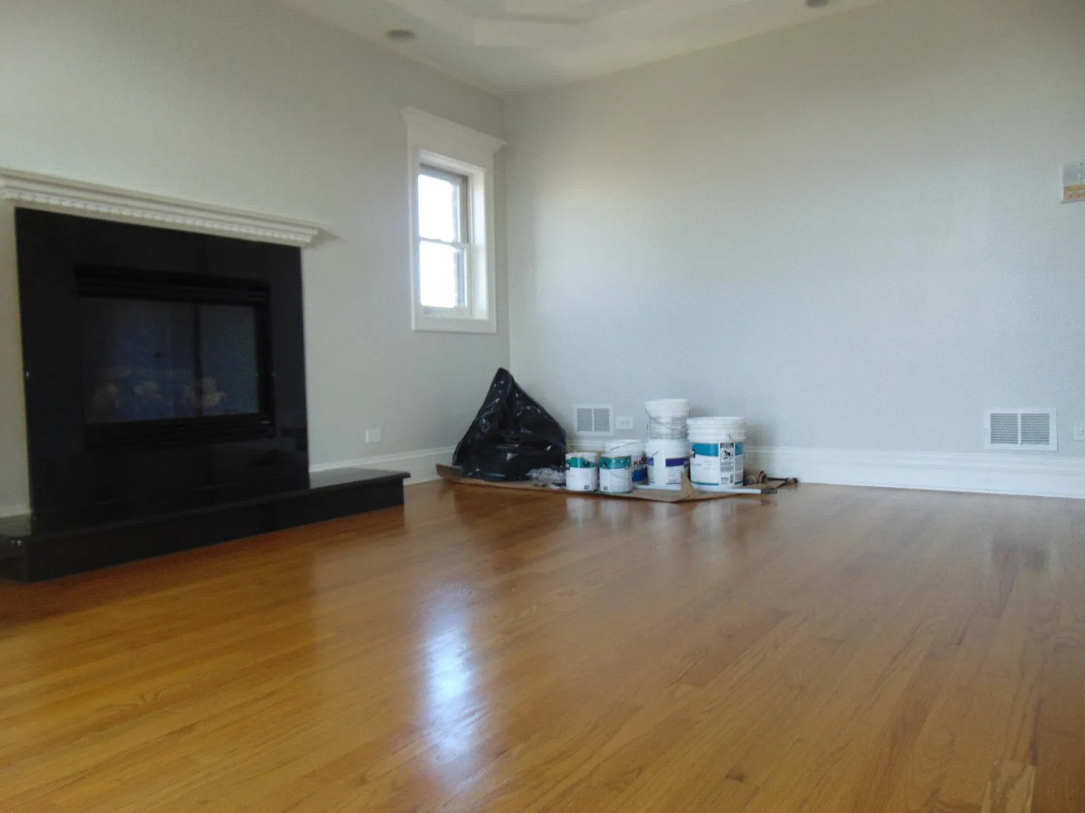 2 bed, 1500 sqft, $2,000 — Photo 4