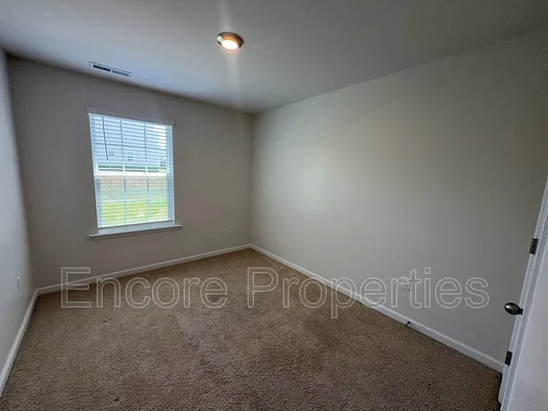18 March Creek Dr — Photo 7