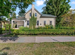 16935 Maumee Ave, Grosse Pointe, MI 48230