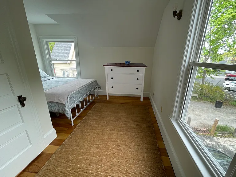 11 Arlington Pl #11 — Photo 9