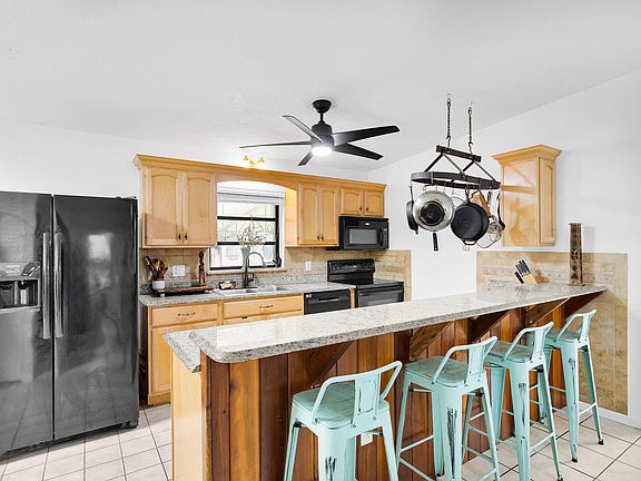5th image of 110 Indian Ave
