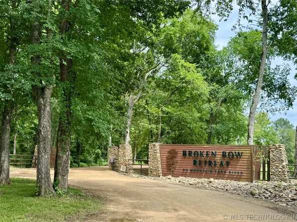 56 River Landing Trl, Eagletown, OK 74734