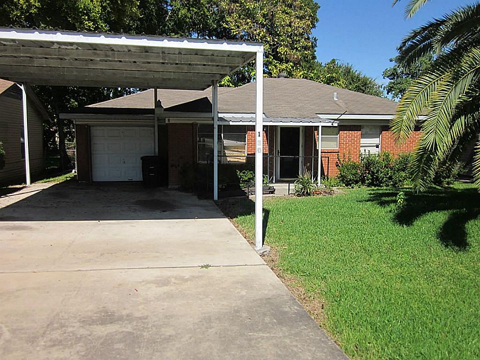 1st image of 130 W Grenfell Ln