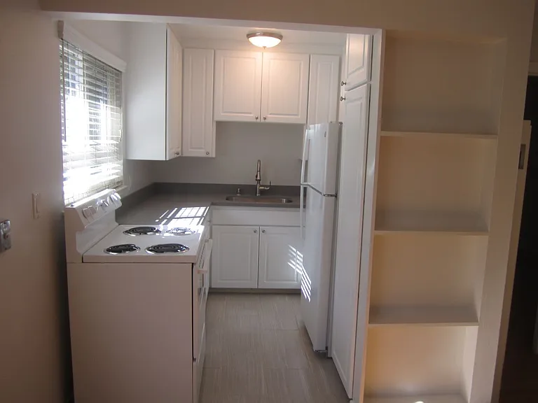 2370 Homestead Rd #7 — Photo 6