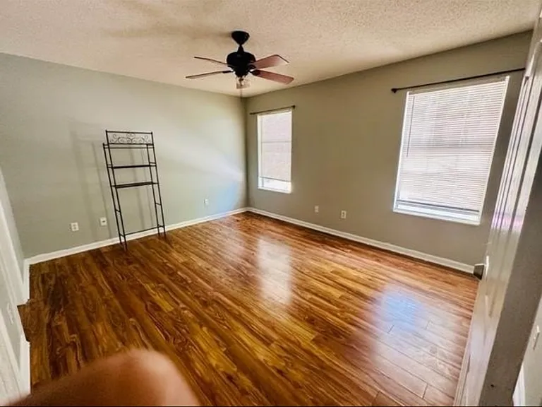 4160 Mission Trace Blvd — Photo 12