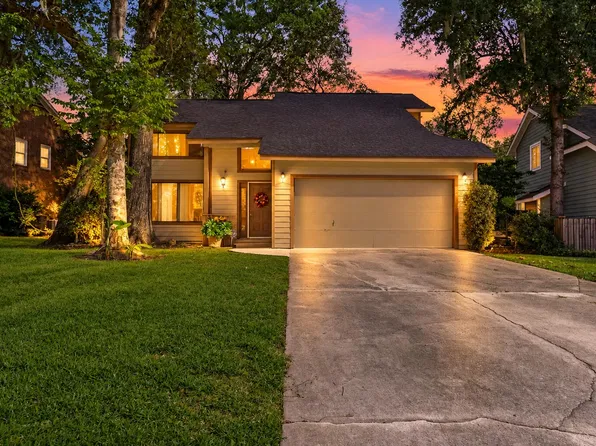 301 Anadale Ct, North Charleston, SC 29418
