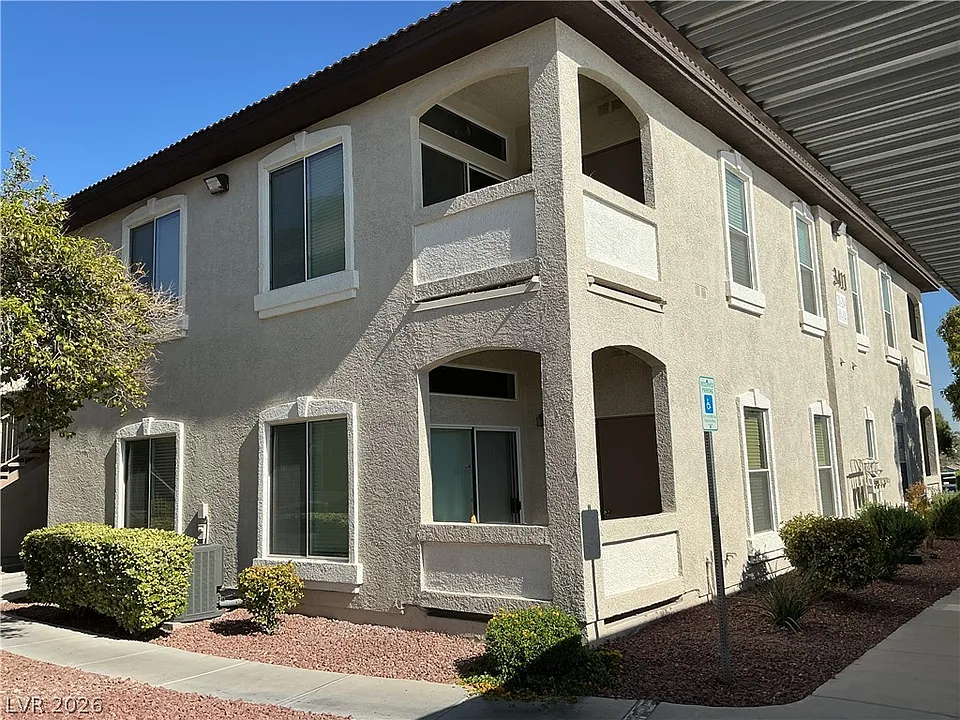 3411 Cactus Mountain St #203