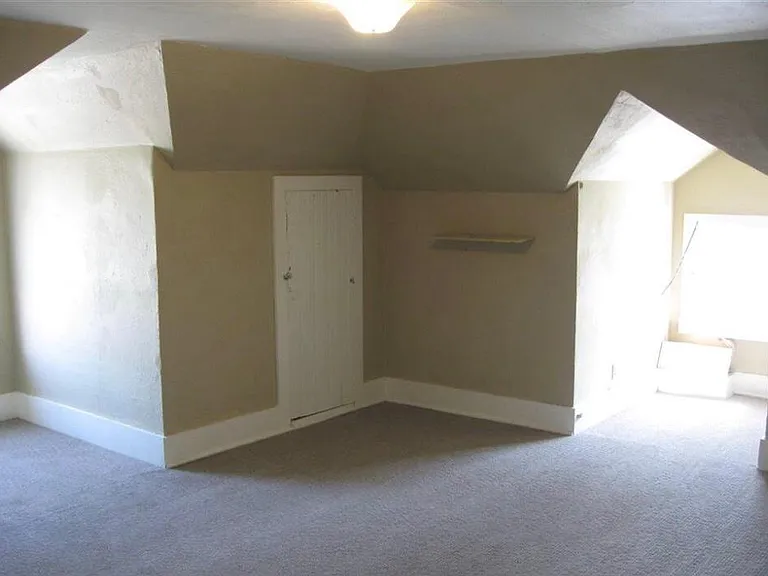 1143 S 17th St #2 — Photo 11