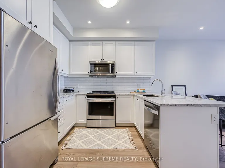 652 Cricklewood Dr #207 — Photo 13