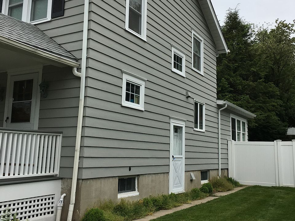 2nd image of 5 Jarvis St