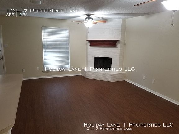 3rd image of 10117 Peppertree Ln