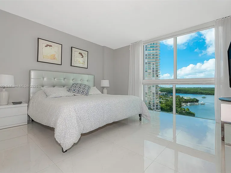 200 Sunny Isles Blvd #1204 — Photo 2