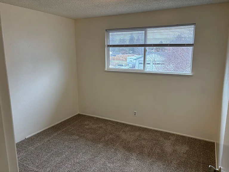 62970 Florence Dr — Photo 9
