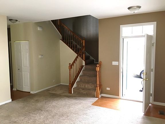 4th image of 2231 Vanderbilt Dr #2231