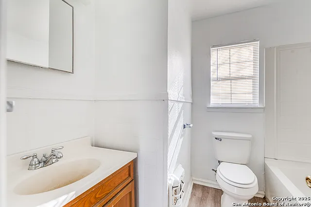 618 Porter St — Photo 9