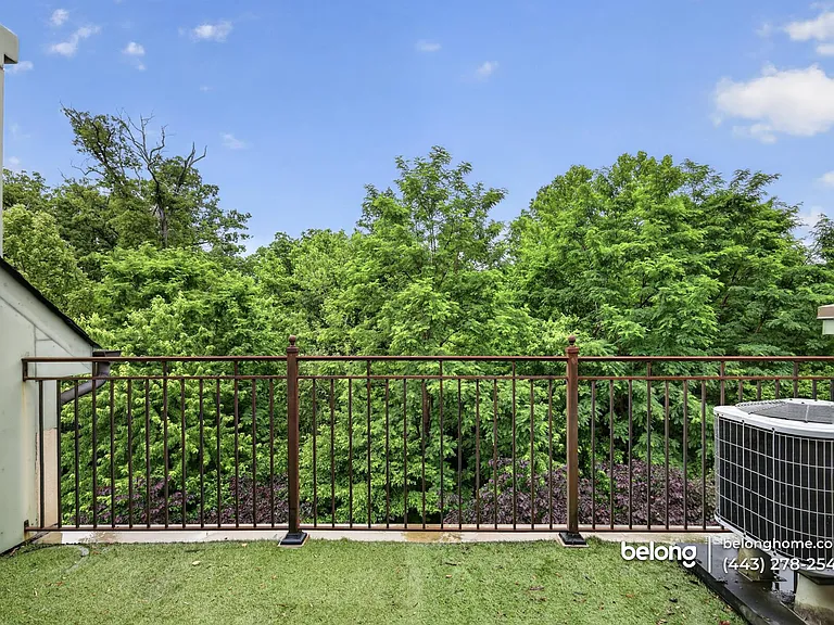 2711 Cassedy St — Photo 2