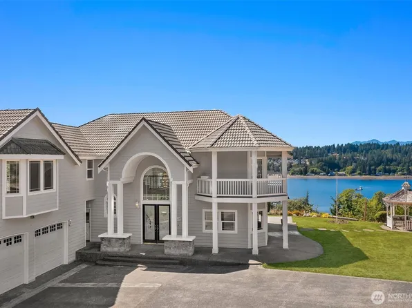 457 E Victor Road, Belfair, WA 98528