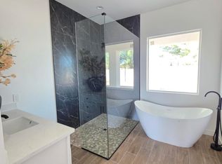 1225 N Ironwood Dr, Apache Junction, AZ 85120