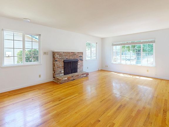 2nd image of 519 Carroll St