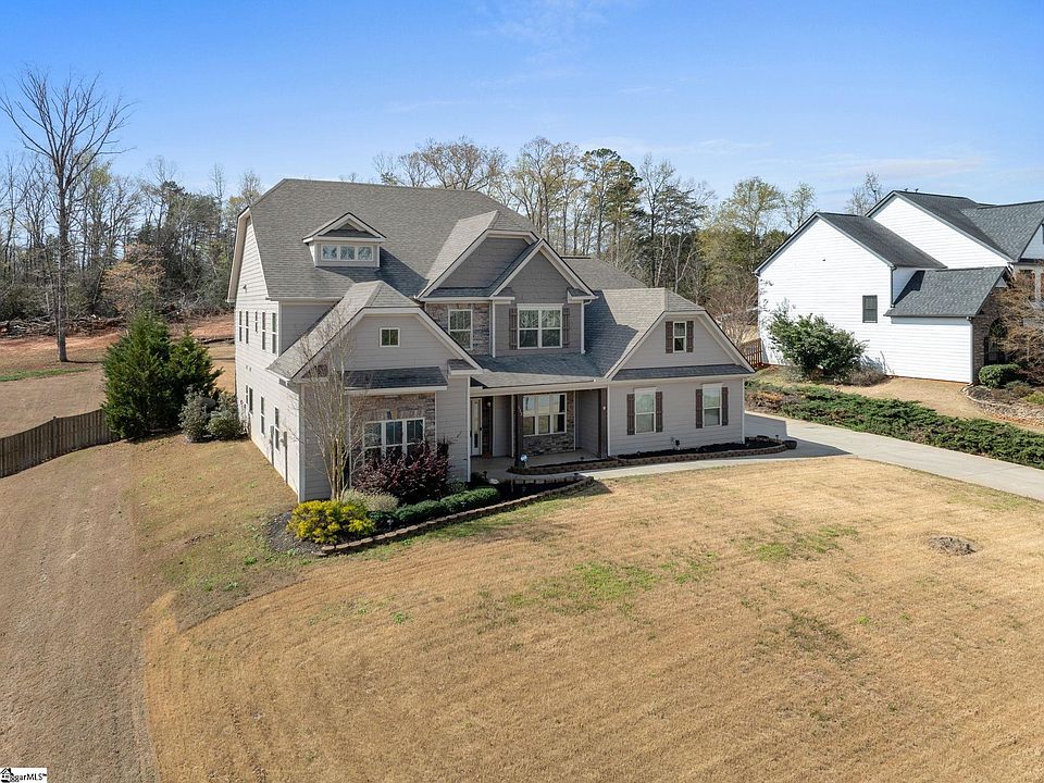 1st image of 112 Ivy Woods Ct