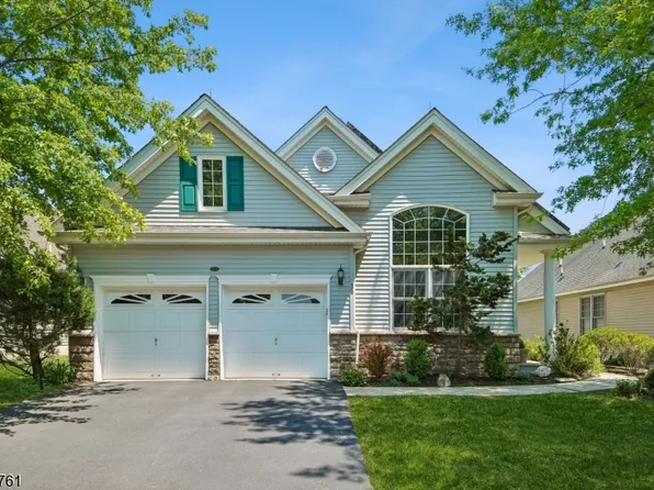 38 Constitution Way, Franklin Twp., NJ 08873