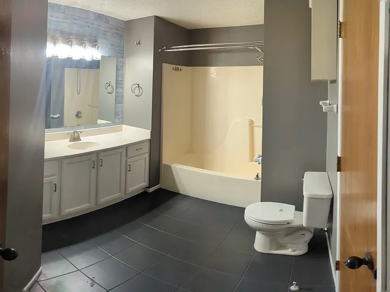 4041 Meadowlark Curv — Photo 26