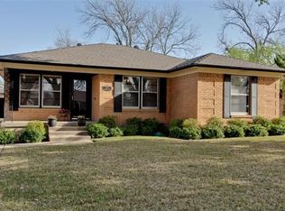 1821 Viewcrest Dr, Dallas, TX 75228