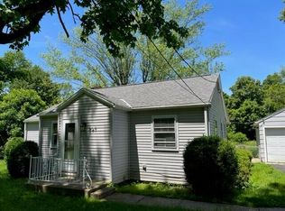 567 Welsh Hills Rd NW, Granville, OH 43023