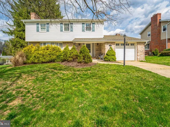 10802 Lakespring Way, Cockeysville, MD 21030