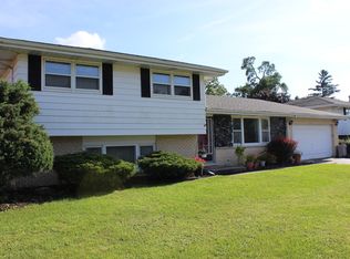 5529 W 128th Pl, Midlothian, IL 60445