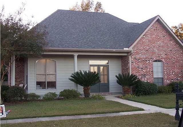 1st image of 101 Clear Lake Dr