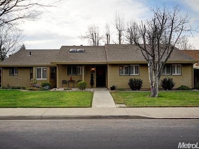 1129 Lillian Dr, Modesto, CA, 95355