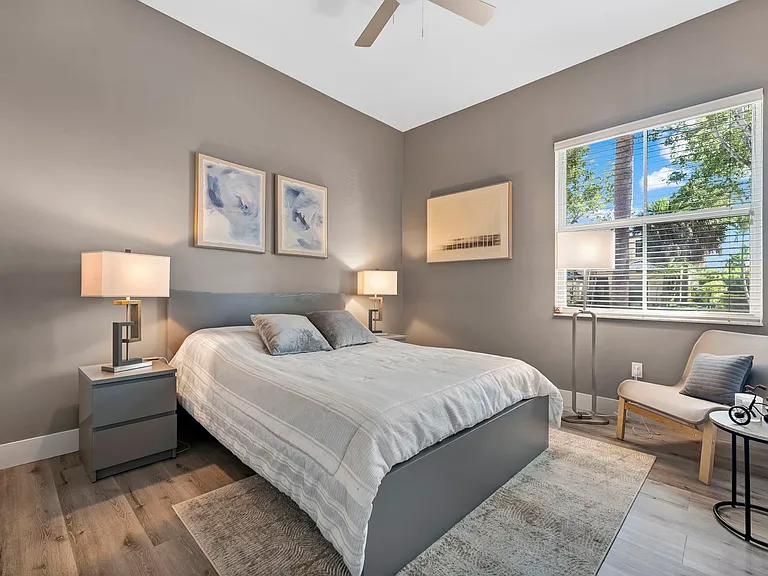 5046 SW 162nd Ave — Photo 10