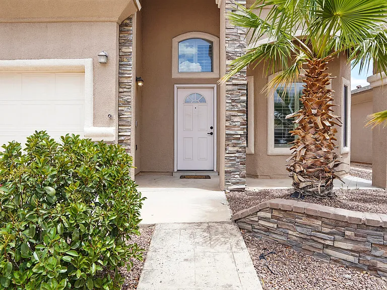 14733 David Latin Ave — Photo 4