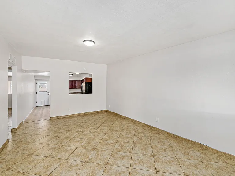3362 E Fort Lowell Rd — Photo 14