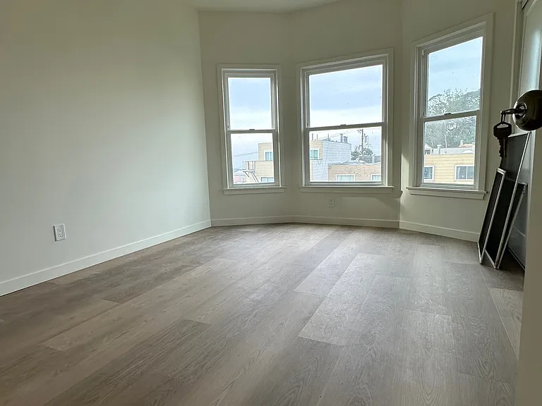 2367 20th Ave #3 — Photo 9