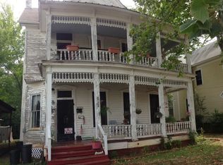 212 S Magnolia St, Palestine, TX 75801