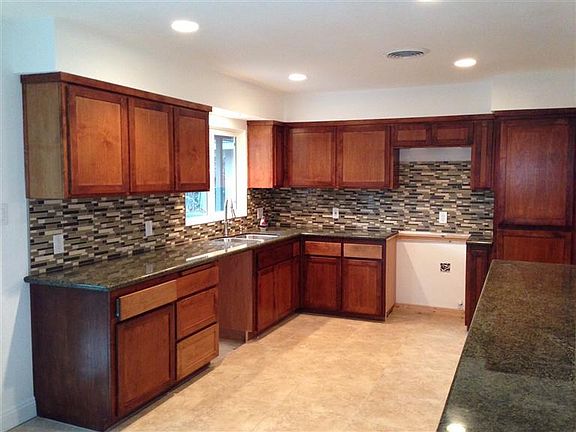 Granite Counters Kitchen