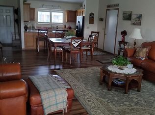 1811 Saint Andrews Ct, Springfield, OH 45502