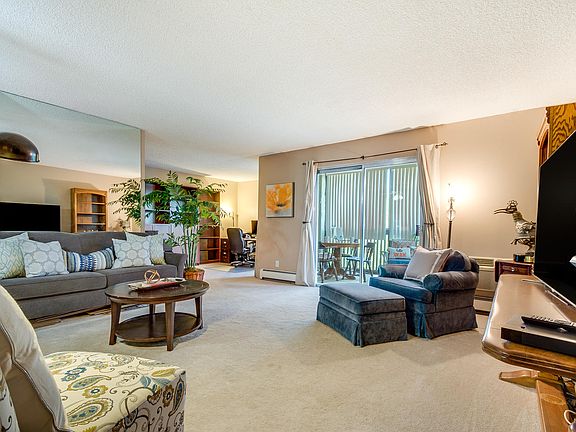 3rd image of 3465 S Poplar St APT 405