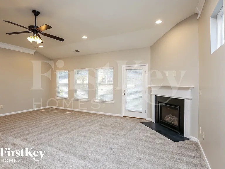159 Stone Manor Ct — Photo 6