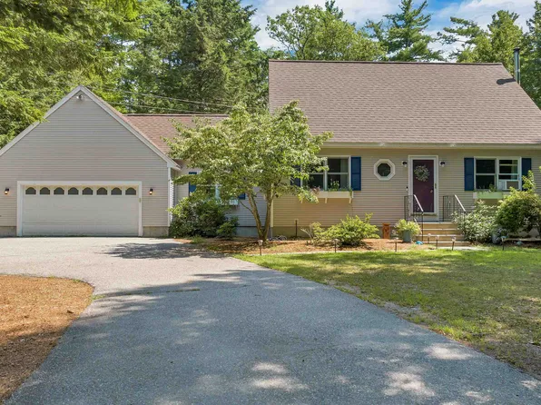 4 Percy Drive, Wolfeboro, NH 03894