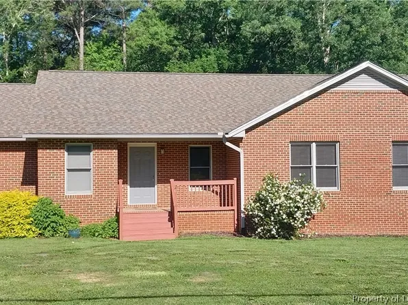 209 Arlington Cir, Sanford, NC 27330