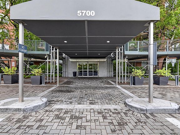 4th image of 5700 Arlington Avenue #22B